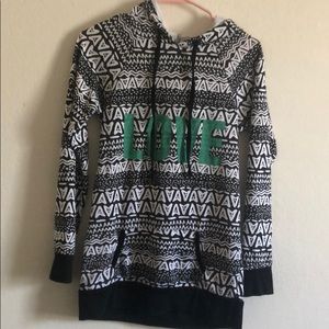 Rue21 Love Sweatshirt